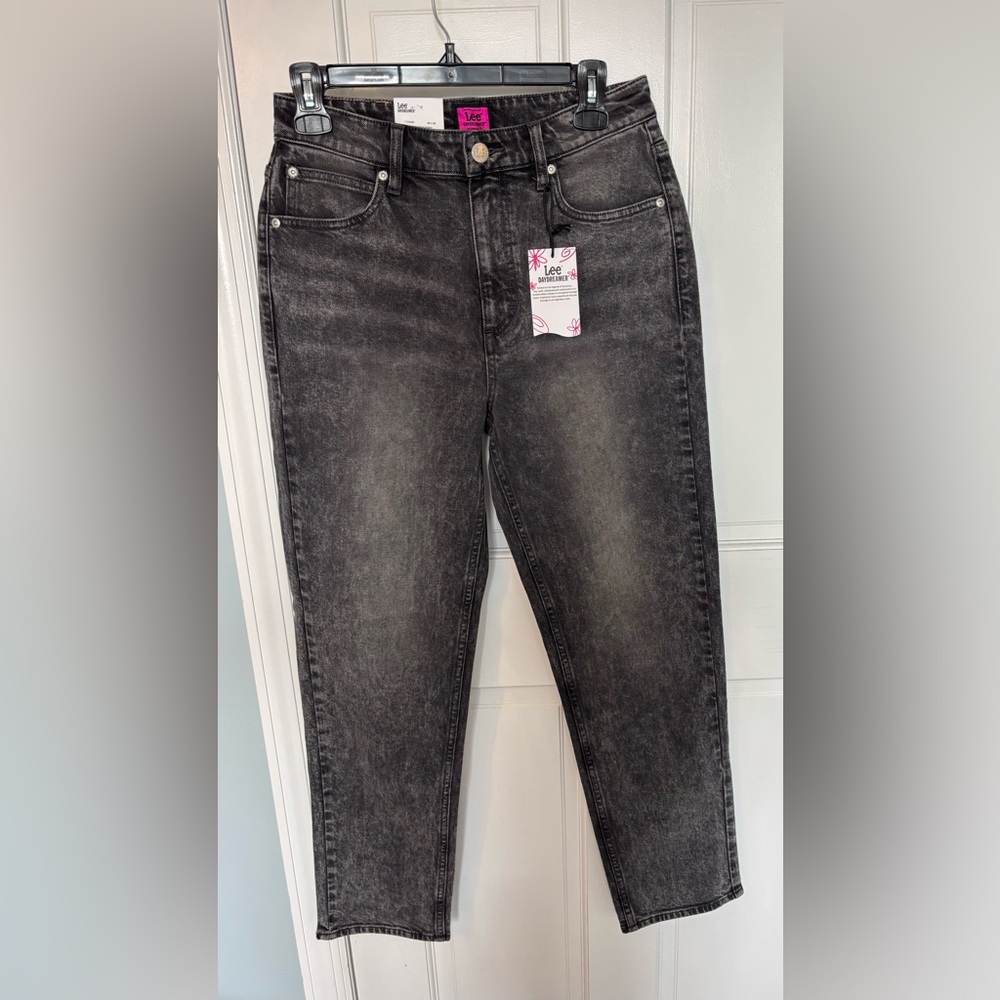 NWT Women’s Lee Daydreamer Jeans High Rise Straight Leg Size 28 × 28
